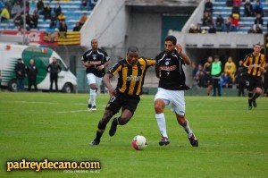 peñarol-wanderers-clausura-2013-06