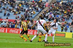 Fotos vs Danubio (Apertura 2013)