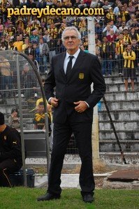 jorge-fossati-penarol-juventud-clausura-2014-mariano-alvez-1 (2)