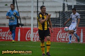 penarol-juventud-clausura-2014-mariano-alvez-5