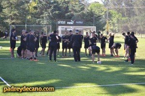 plantel-aromos-previa-clasico