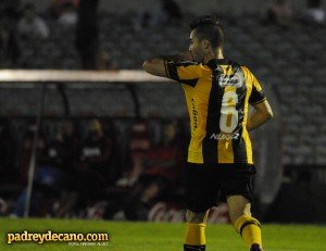 2015-penarol-river-plate-copa-bandes-2015-mariano-alvez-18