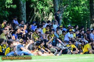Hinchas-aromos-Peñarol_Christian_Adinolfi_6