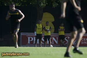 penarol-fenix-aromos-2015-08