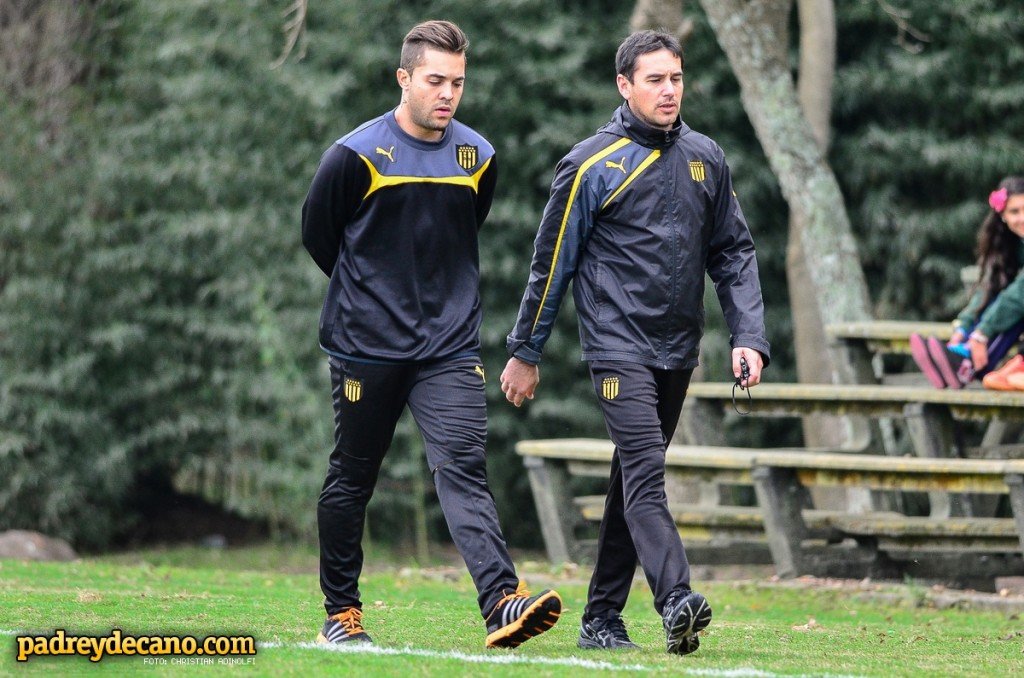 Diogo-Christian_Adinolfi_Peñarol_Entrenamiento_Aromos_8