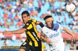 peñarol-nacional-apertura-2015-mariano-alvez-32