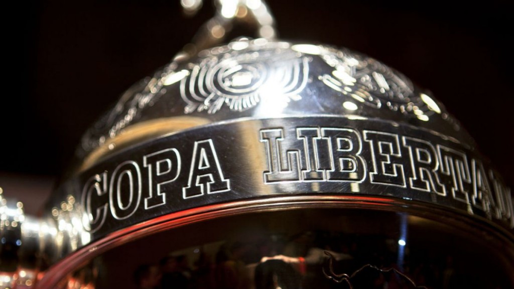 copa-libertadores-trofeo