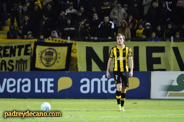 Christian_Adinolfi_Peñarol_Liverpool_21