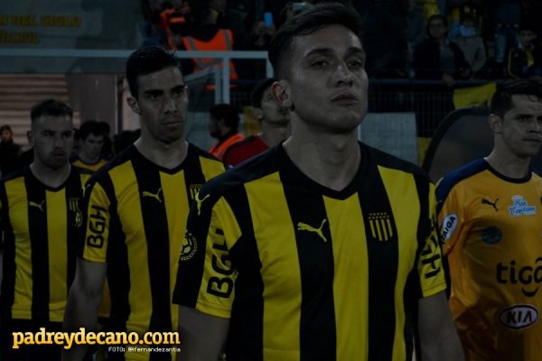 Peñarol-Luqueño (33)