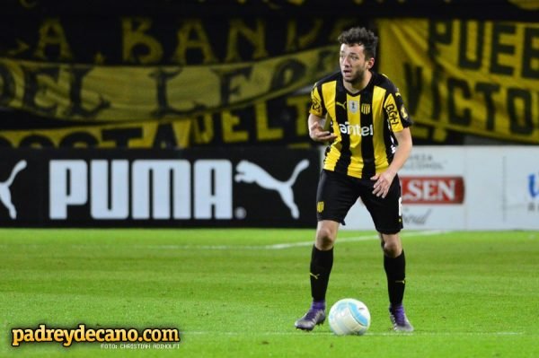 Christian_Adinolfi_Peñarol_Fenix_32
