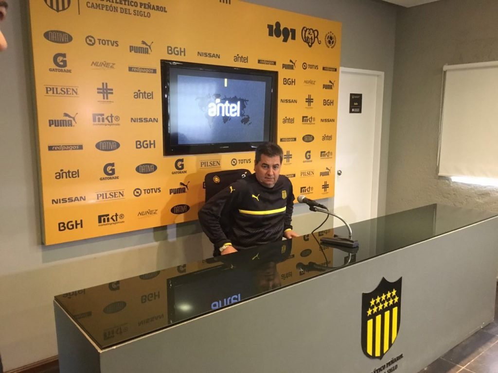 conferencia-da-silva-aromos
