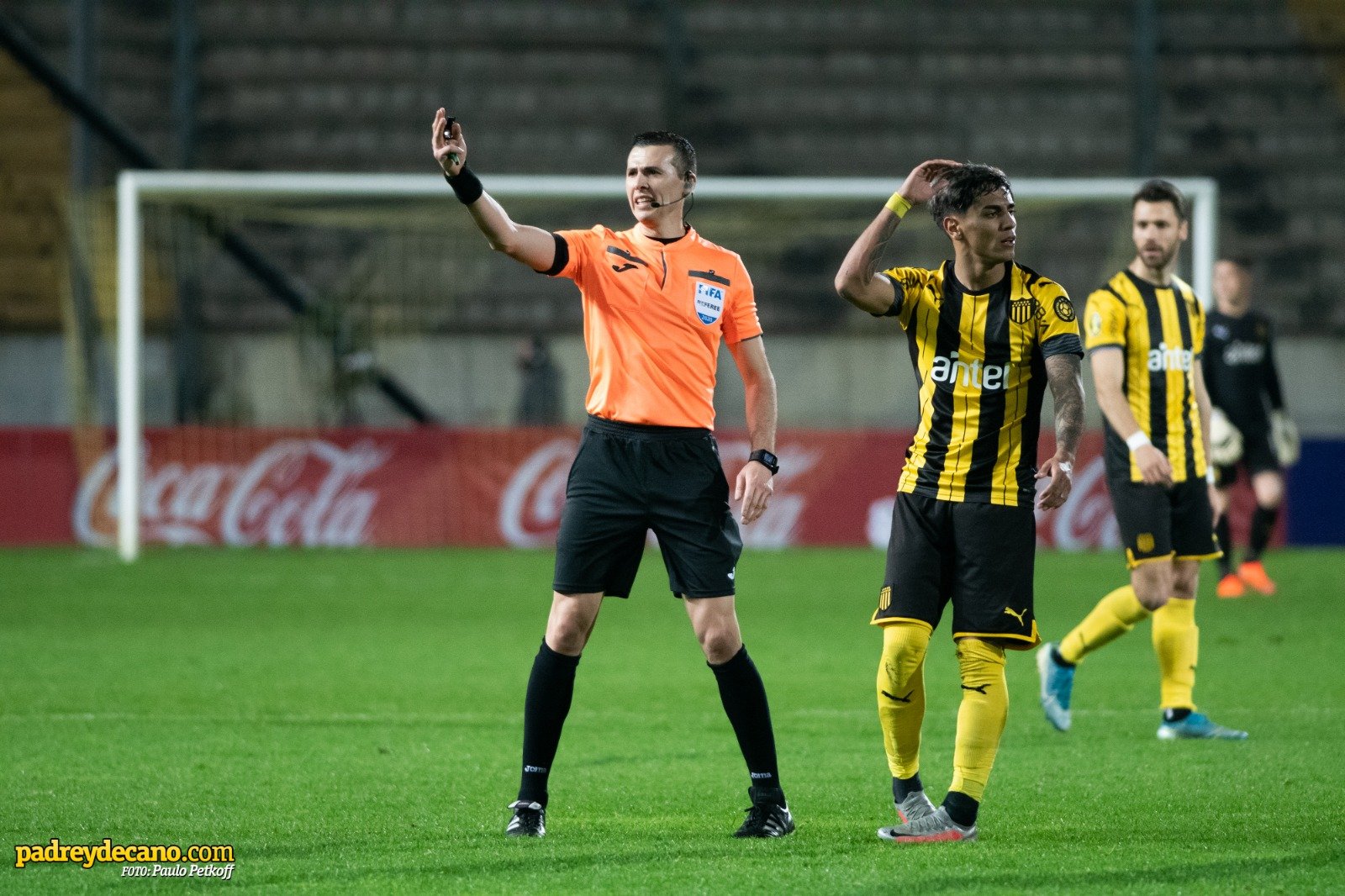 Danubio 2-1 Peñarol por el Clausura: el aurinegro dejó pasar otra